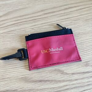 USC Marshall School of Business Wallet / Luggage Tag Holder Keychain